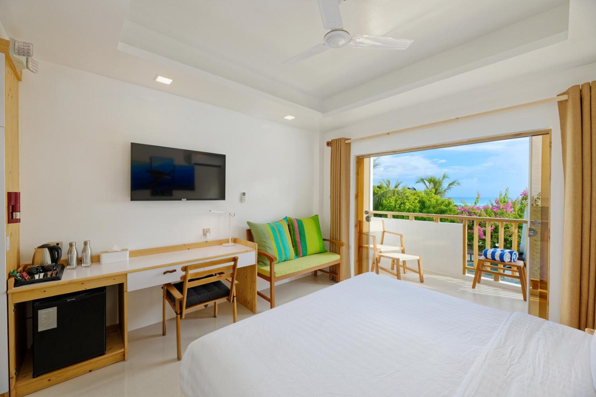 Luau Beach Inn, Maldives Fulidhoo Extérieur photo